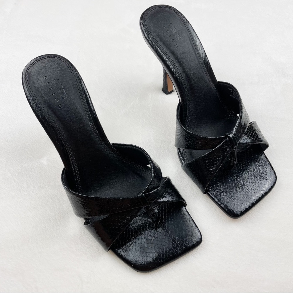 Y2k 90s Style Black Square Toe Open Toe Heels - image 2